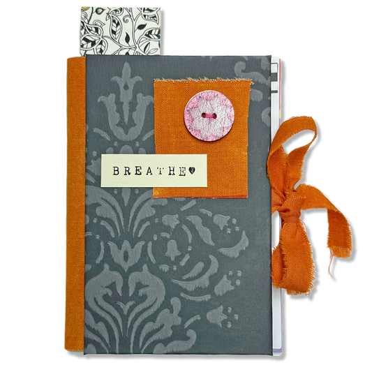 Anteckningsbok 'Breathe' – handgjord i återvunnet material