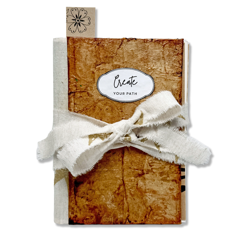 Anteckningsbok 'Create your path' – handgjord i återvunnet material