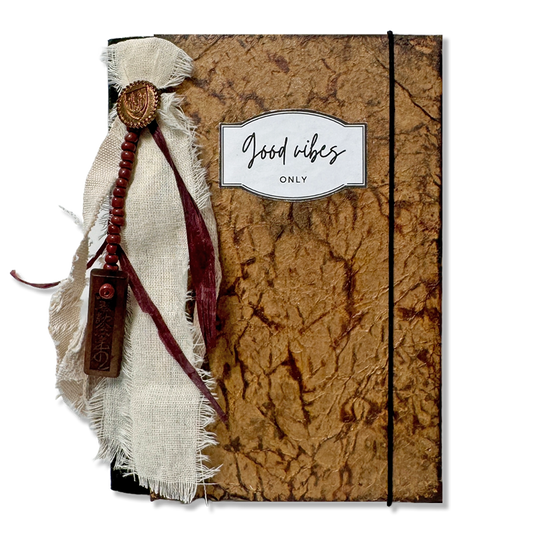 Anteckningsbok 'Good vibes only' – handgjord i återvunnet material