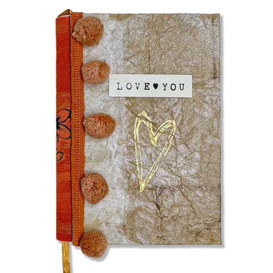 Anteckningsbok 'Love you' – handgjord i återvunnet material